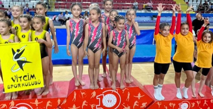 Süleymanpaşa’nın Minik Cimnastikçileri Türkiye Şampiyonu Oldu