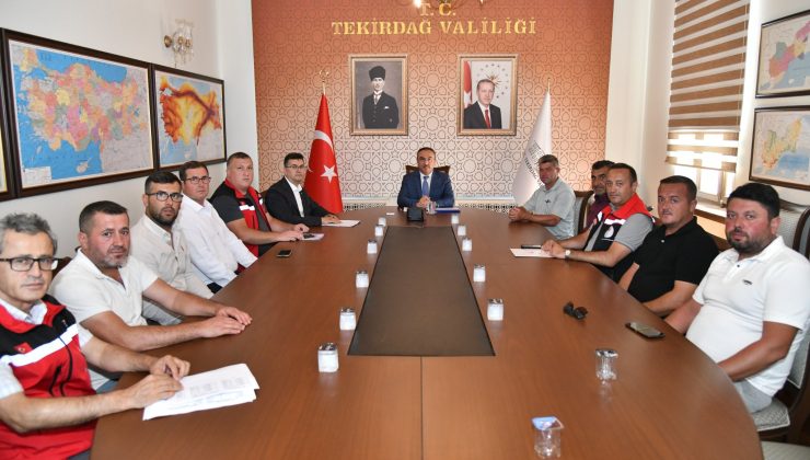 Vali Soytürk, Yangından Etkilenen Üreticilerle Bir Araya Geldi
