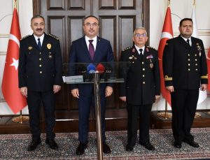 VALİ SOYTÜRK AÇIKLADI: TEKİRDAĞ’DA 878 SUÇLU YAKALANDI!