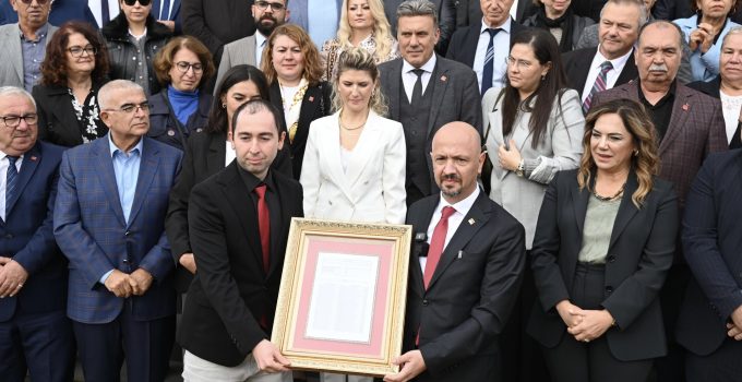 Cenk Boduç Mazbatasını Aldı