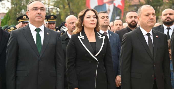 Tekirdağ’da 10 Kasım Atatürk’ü Anma Programı Düzenlendi