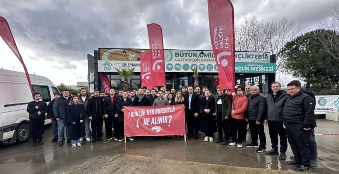 CHP Gençlik Kolları: “Öğrenciye 133 TL’yi layık gördüler”