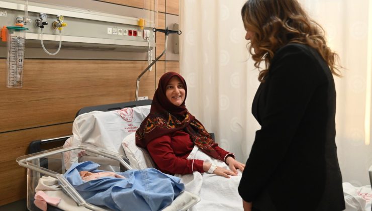 Yeni Yılın İlk Bebeklerine Büyükşehir’den Ziyaret