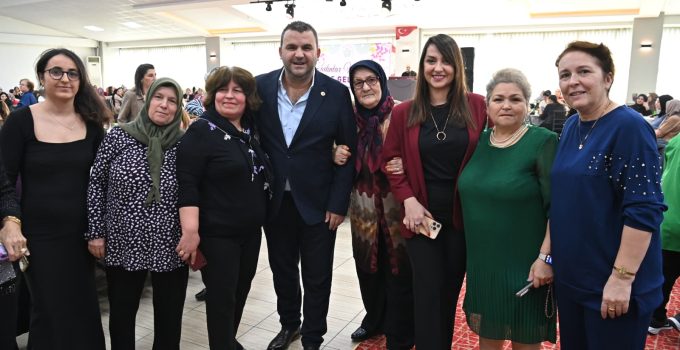 Süleymanpaşalı Hanımlar Kadınlar Matinesinde Eğlenceye Doydu