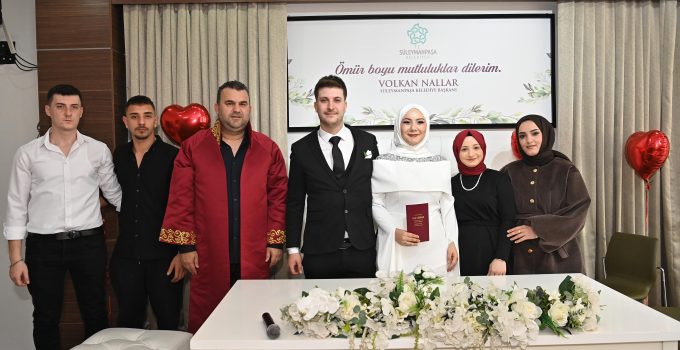Süleymanpaşa Belediyesinden Yeni Evlenenlere 14 Şubat Sürprizi