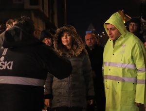 ÇORLU’DA ÇÖKME SONRASI GECE YARISI YOĞUN MESAİ