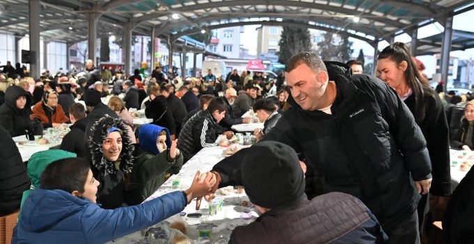 Halk Sofraları Ramazan Coşkusunu Mahalleden Mahalleye Taşıyor
