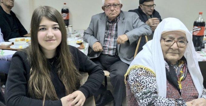 Dede–Torun Buluşması İftar Sofrasında Gerçekleşti