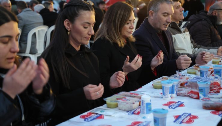 Binlerce Süleymanpaşalı Büyükşehir’in İftar Sofrasında Buluştu