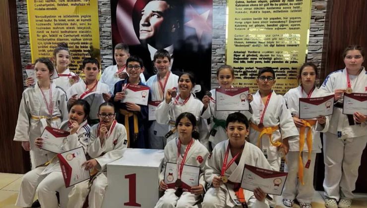 TEKİRDAĞ JUDO’DAN MADALYA YAĞMURU