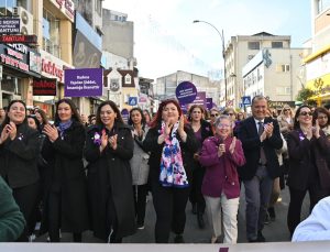 Tekirdağ’da 8 Mart’ta Kadınlar Eşitlik ve Özgürlük İçin Yürüdü