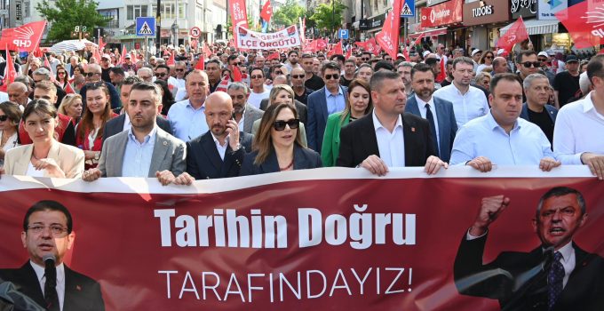 CHP’liler Tekirdağ’da “Mutlak Butlan” Kararına Karşı Yürüdü
