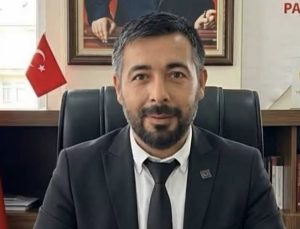 Alkol Paylaşımı Sonrası Partisiyle Yolları Ayrıldı
