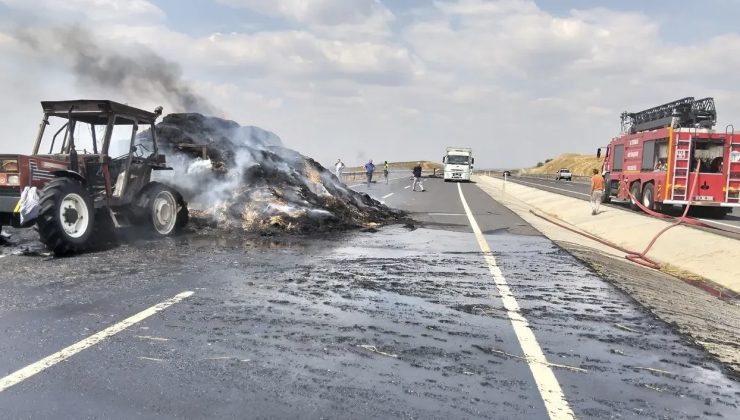 Hayrabolu’da Balya Yüklü Traktör ve Römork Alevlere Teslim Oldu